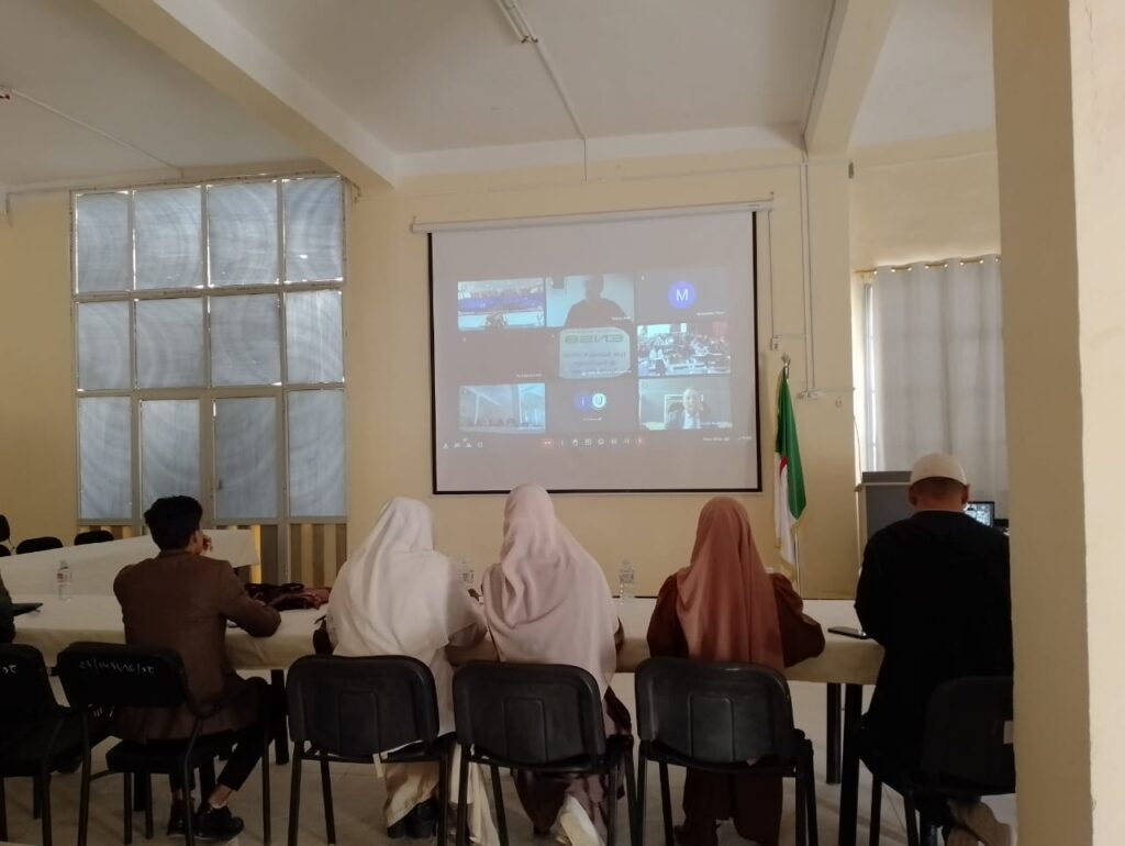 جانب من مشاركة طلبة جامعة الوادي في اللقاء الاعلامي حول الصندوق الجزائري لتمويل المؤسسات الناشئة ASF